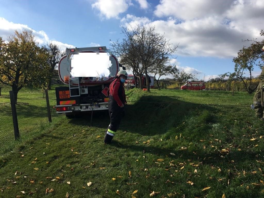 image010