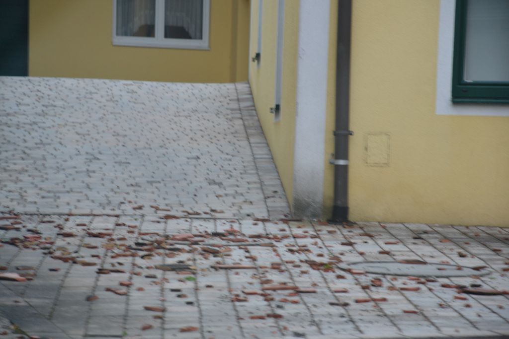 image051